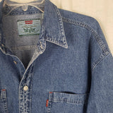 Vintage Levis Two Horse Chambray Denim Blue Jean Button Down Work Shirt Mens L